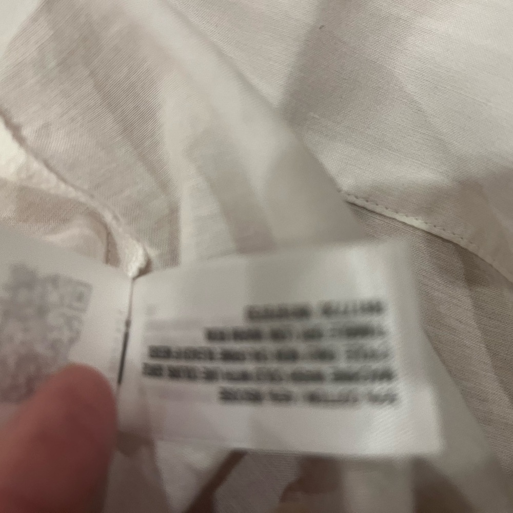 NWT Universal Thread Cream beautiful pintuck Wome… - image 12